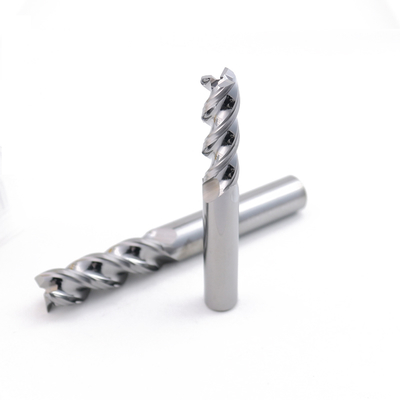 3-Schneider-Hartmetall-Schaftfräser für spiegelpoliertes Aluminium